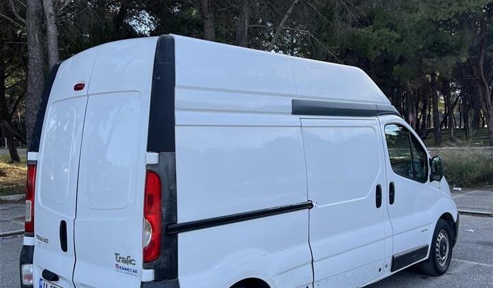 Super okazion fugon mallrash Renault Trafic