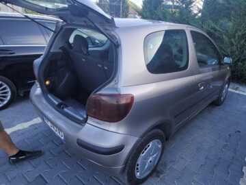 Toyota yaris 1.4 nafte 2003