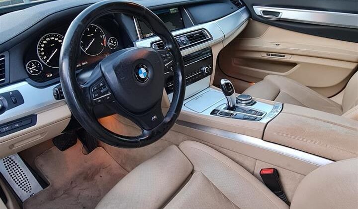 BMW 730 Premium (Full Options) M Sports. 19900€