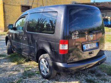 Caddy 1.9 naft,2008