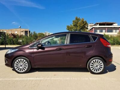 Ford fiesta titanium