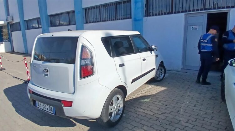 Okazion Kia Soul 4800 lek.