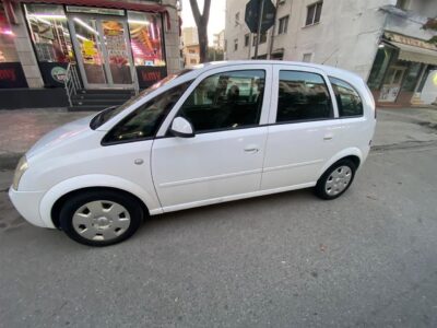 Opel Meriva 2009 1.6 Benzine