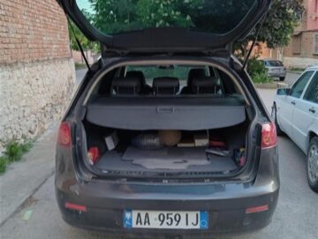 Fiat Croma manual,1.9Nafte,2006