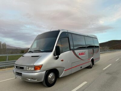 Iveco 2.8 minibus