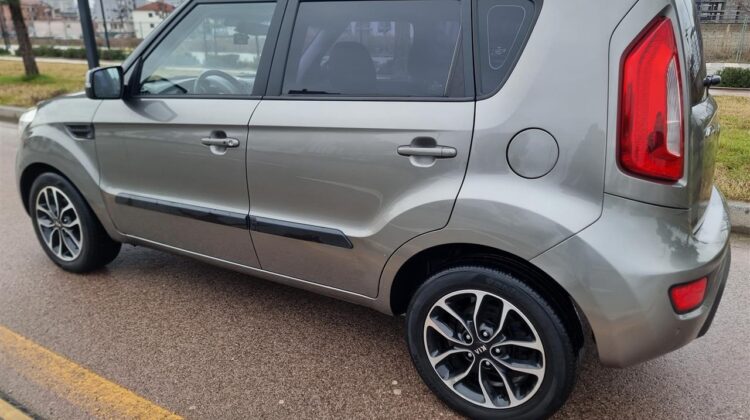 KIA SOUL 1.6 NAFTE AUTOMAT 2014