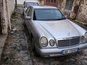 MERCEDES W210 E AVANGARD KONPRESSOR NE GJENDJE SHUM TE MIRE