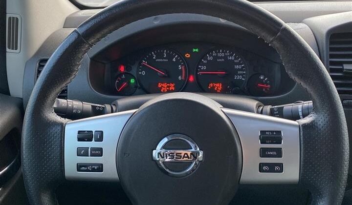 Nissan Navara 2.5 nafte 2015