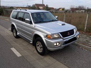 Shitet mitsubishi pajero viti 2002