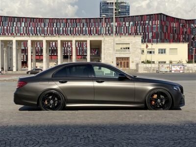 Shitet-Nderrohet(+-) Mercedes E Class 2019 200d AMG Line