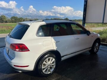 Shitet Vw Touareg Viti 2013