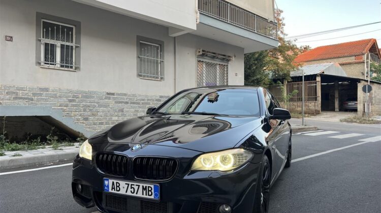 Bmw seria 5 F10 look M fabrike 2012 full Zvicra