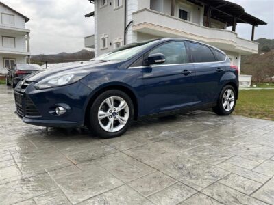 FORD FOCUS 2014 AUTOMAT NAFTE