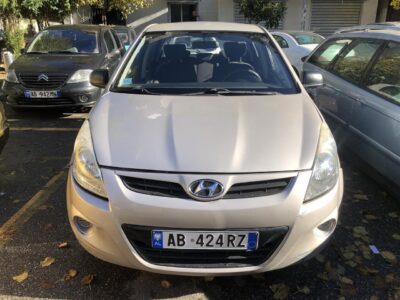 Hyundai i20 1.2 benzin viti 2010