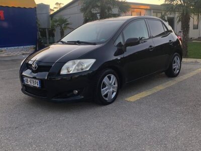 Toyota Auris Sapo Targuar