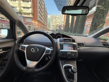 Toyota corolla verso