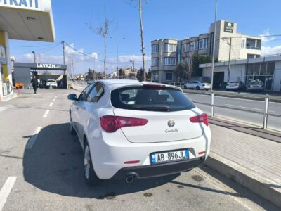 Alfa romeo Gulietta