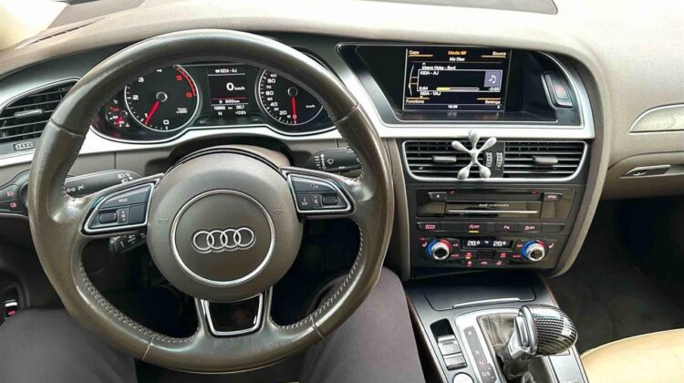 Audi A4 2015