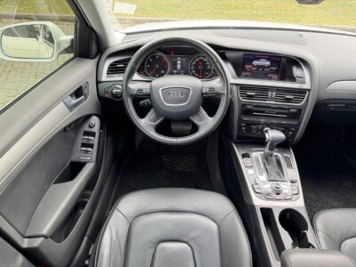 Audi A4 motorr 2.0 nafte Automatik