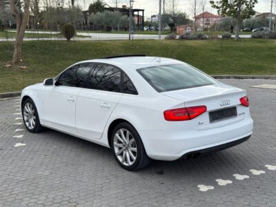 Audi A4 motorr 2.0 nafte Automatik