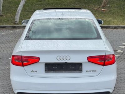 Audi A4 motorr 2.0 nafte Automatik