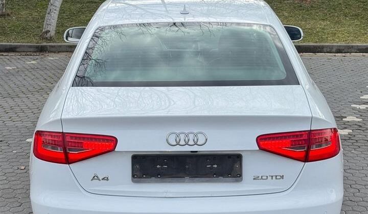 Audi A4 motorr 2.0 nafte Automatik