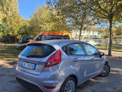 FORD FIESTA AUTOMAT 1.4 BENZINE