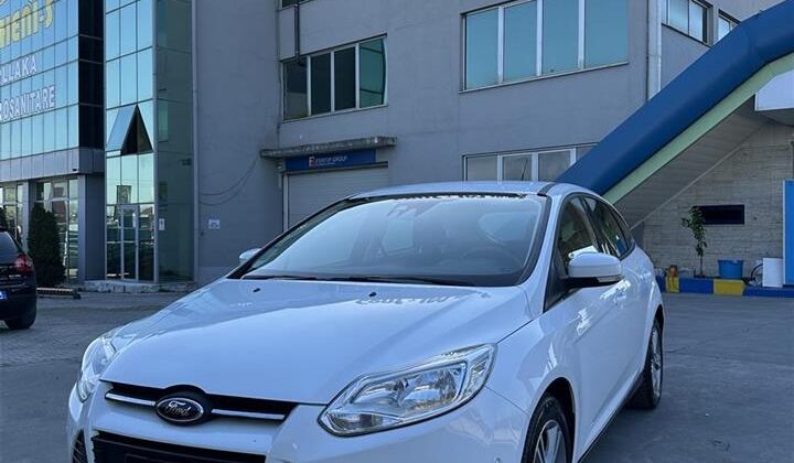 FORD FOCUS 2013 1.0 BENZINE🇨🇭