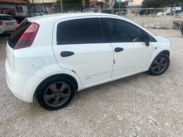 Shitet fiat grande punto