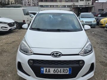 Shitet Hyundai i10, e bardhe ,manuale,viti 2017 Benzine