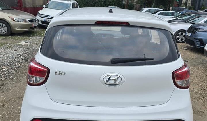 Shitet Hyundai i10, e bardhe ,manuale,viti 2017 Benzine