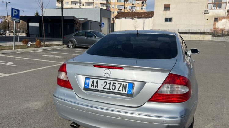 Shitet Mercedes Benz CLK 200 Kompressor